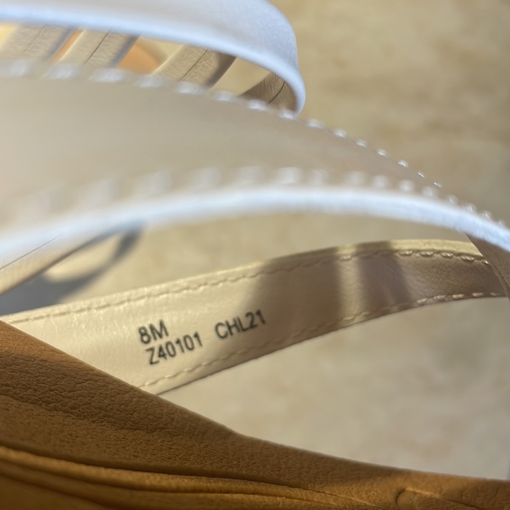 b.o.c. White Multi-Strap Toe-Loop Sandals - Picture 6 of 10